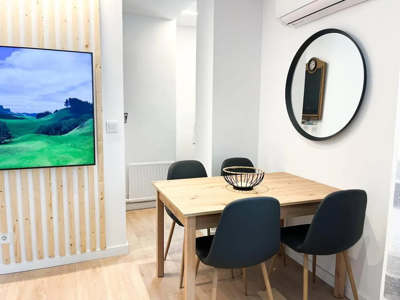 Apartment Coosy - En Pleno Centro Andorra L By Bonesvacances
